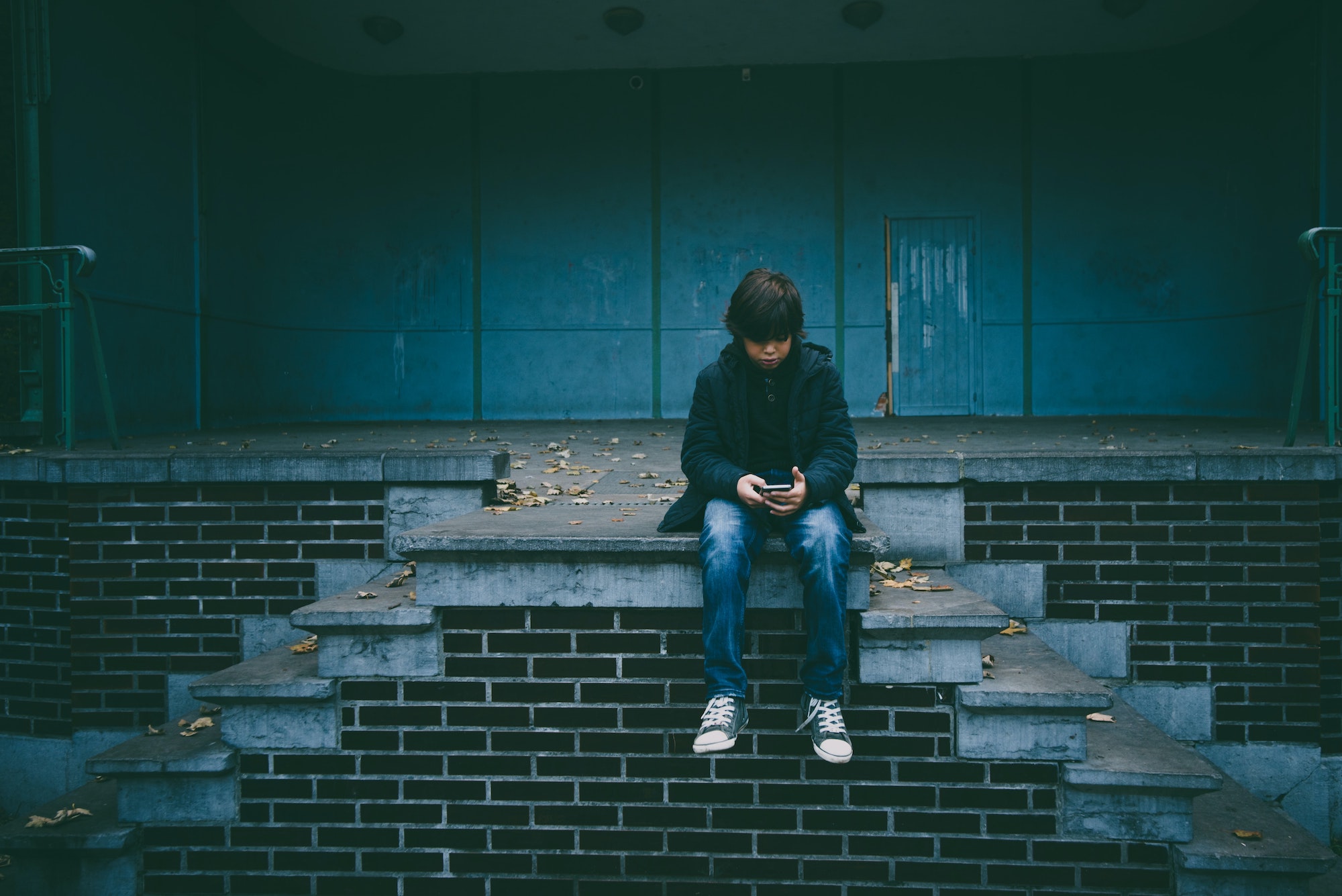 kid sitting